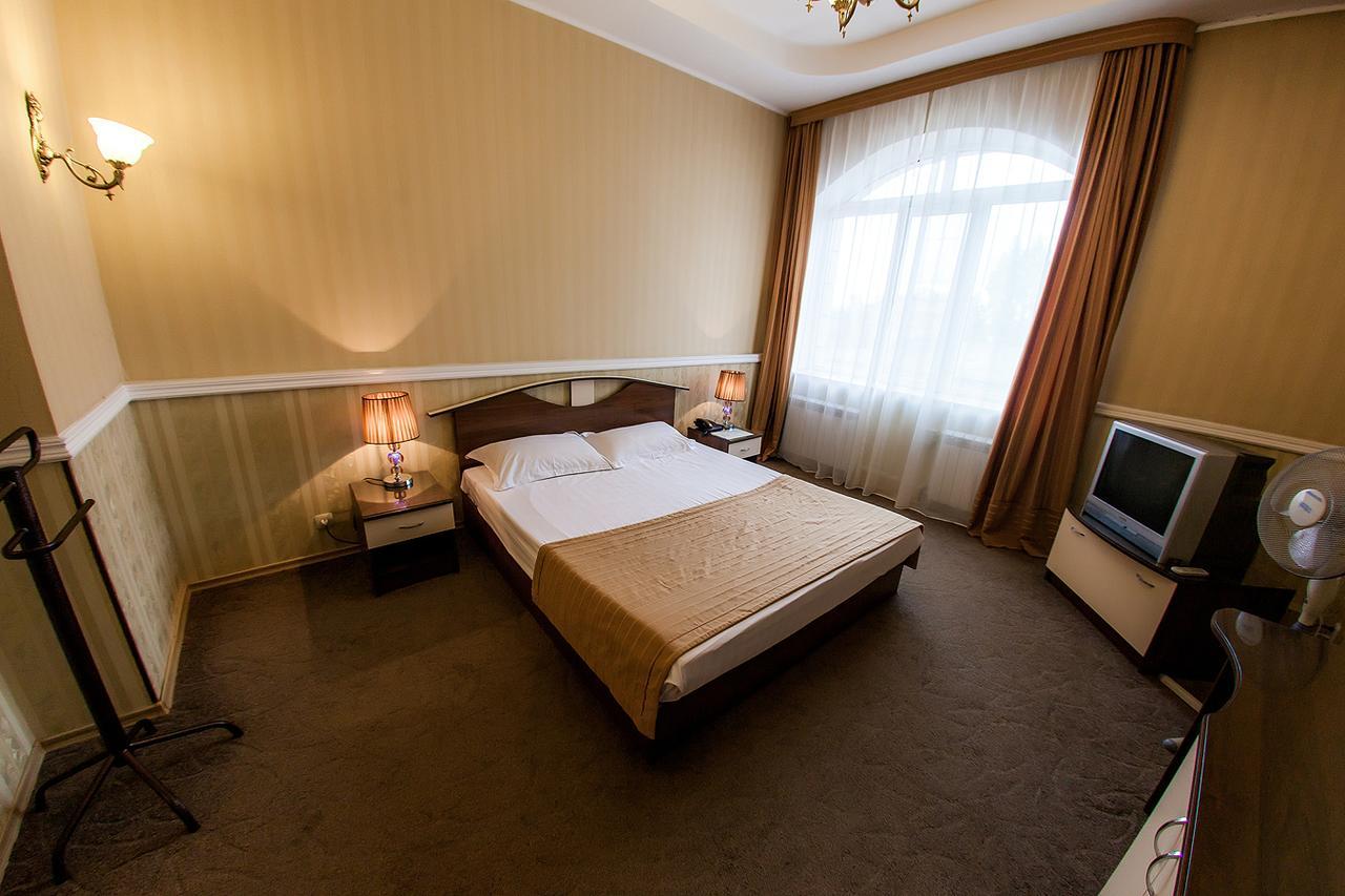 Hotel Edem Karagandy Eksteriør bilde