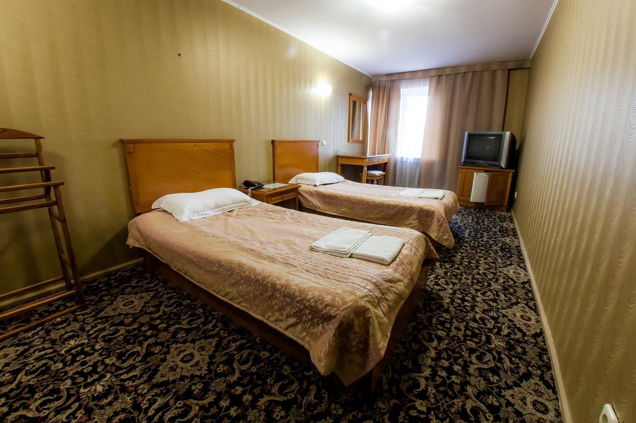 Hotel Edem Karagandy Eksteriør bilde