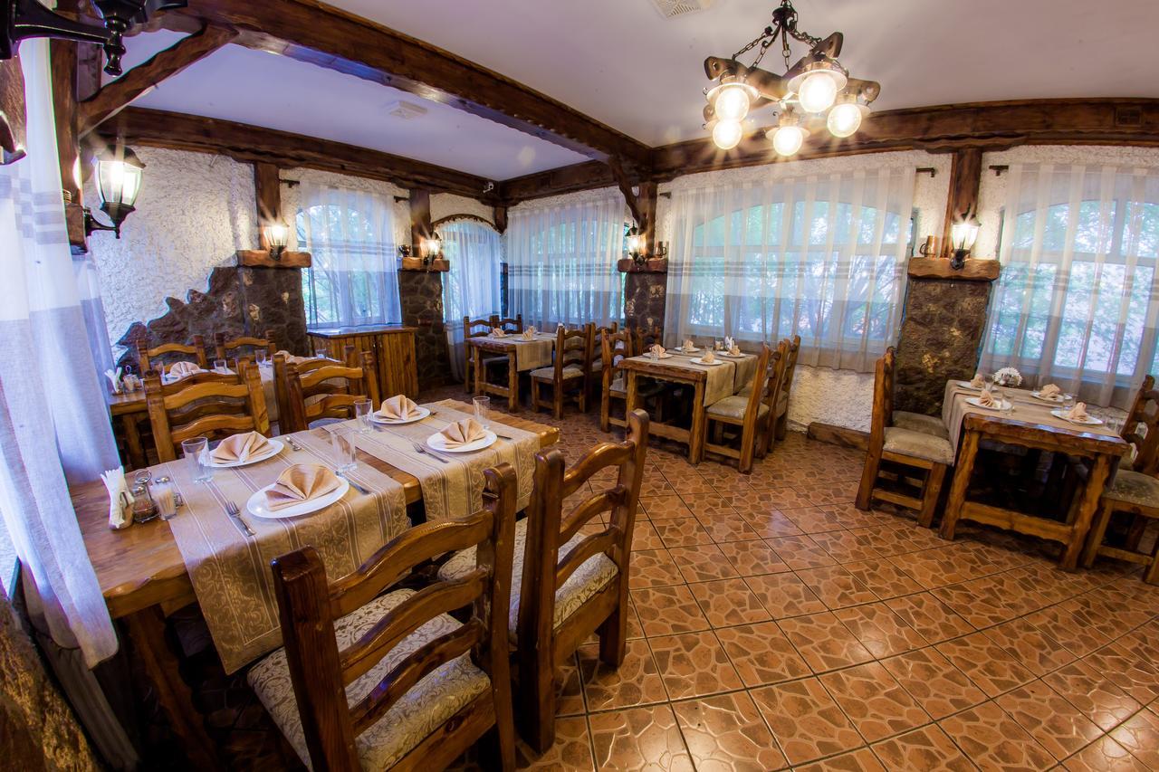 Hotel Edem Karagandy Eksteriør bilde