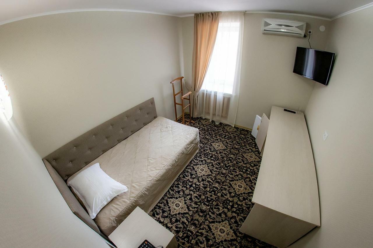 Hotel Edem Karagandy Eksteriør bilde