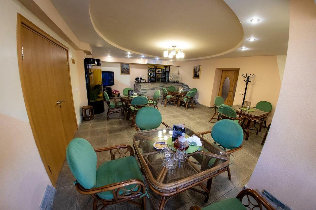 Hotel Edem Karagandy Eksteriør bilde